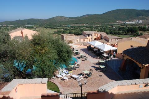 Borgo Troni Residence